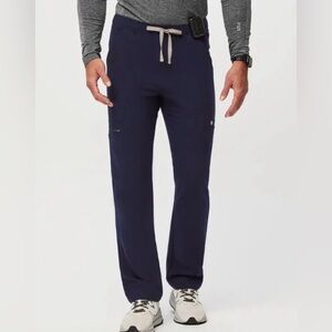 Men's Fig Cairo cargo scrubs